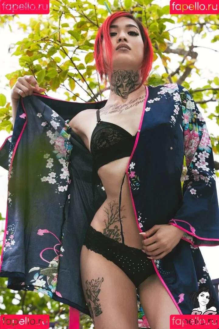 mahnee Onlyfans Photo Gallery 
