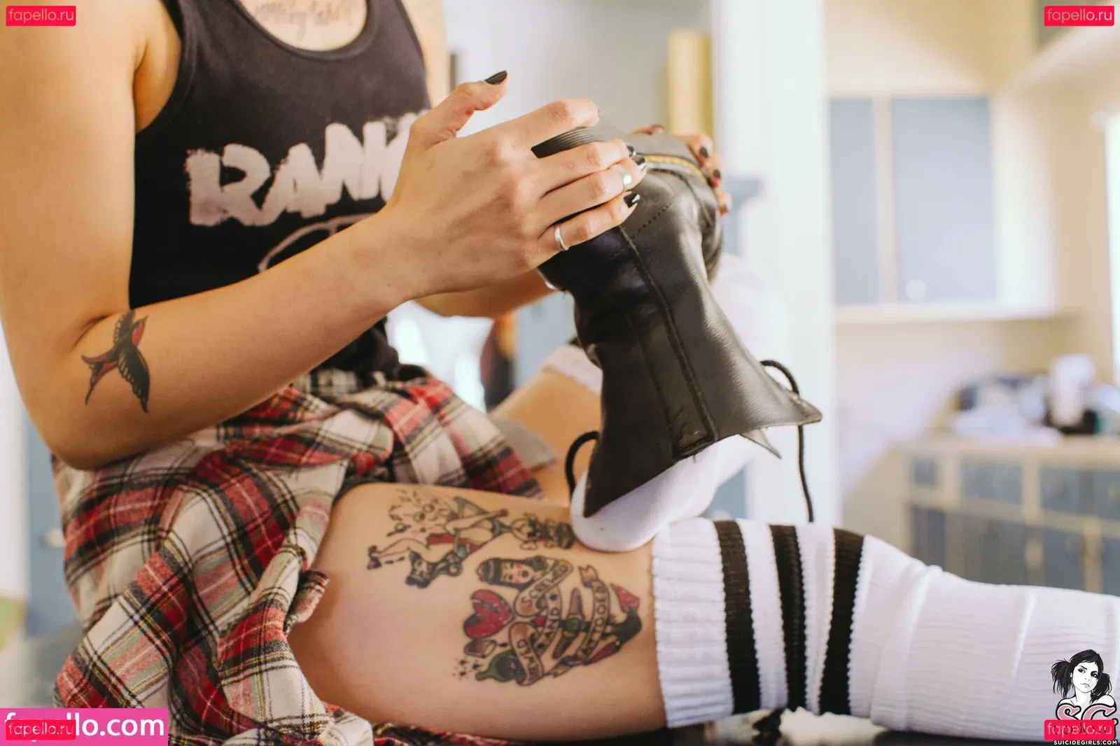 mahnee Onlyfans Photo Gallery 