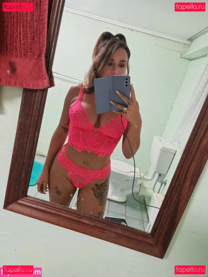 cecci_west Onlyfans Photo Gallery 