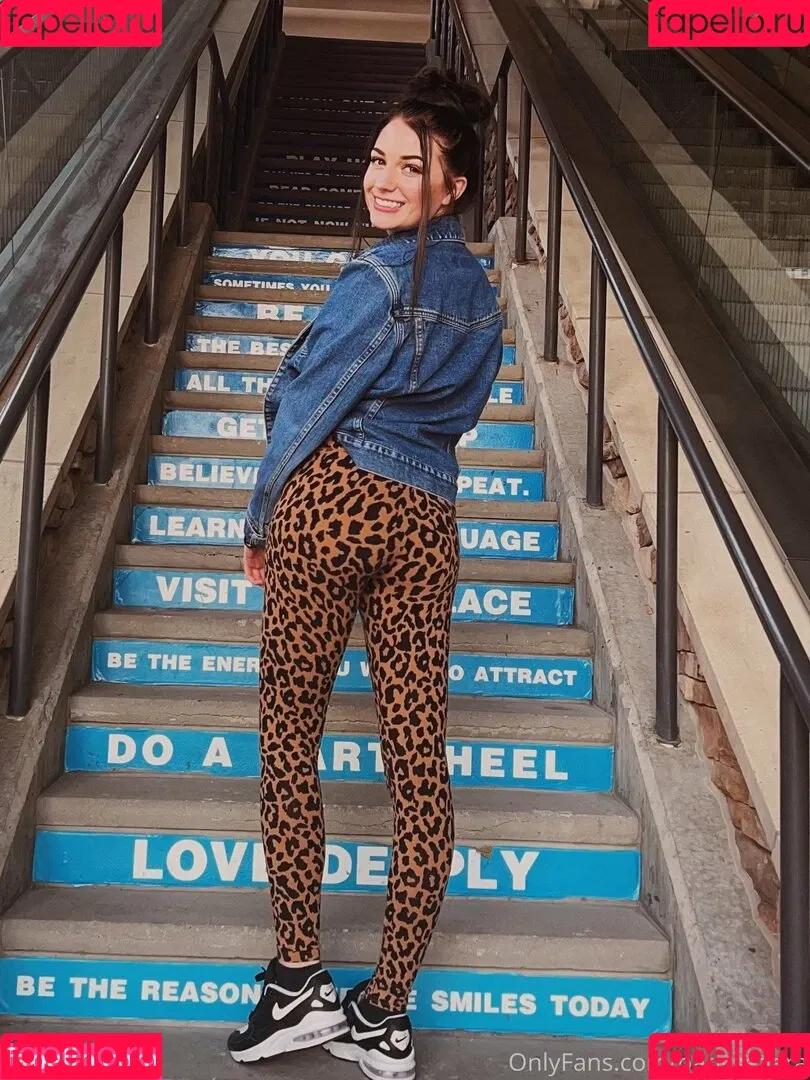 babysaraxoxo Onlyfans Photo Gallery 