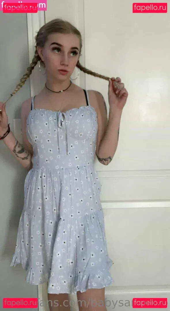 babysaraxoxo Onlyfans Photo Gallery 