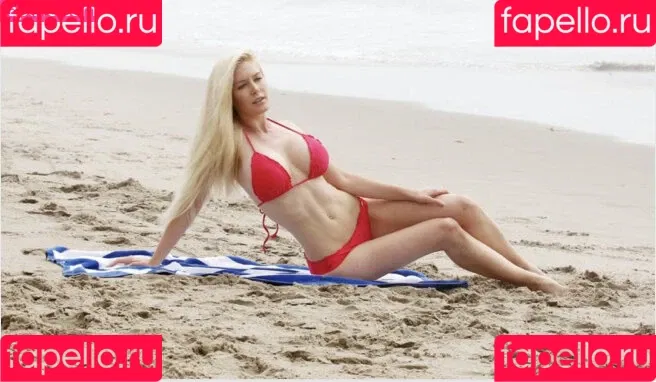 Heidi Montag Onlyfans Photo Gallery 