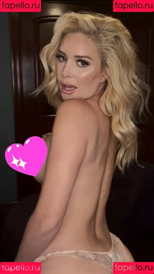 Heidi Montag Onlyfans Photo Gallery 