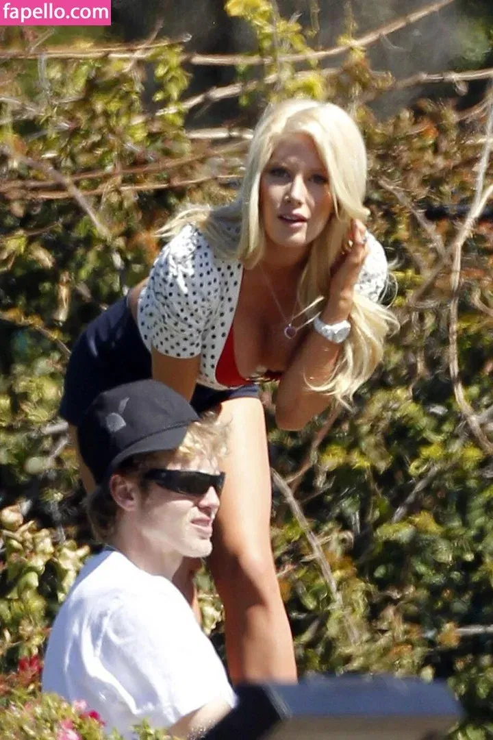 Heidi Montag Onlyfans Photo Gallery 