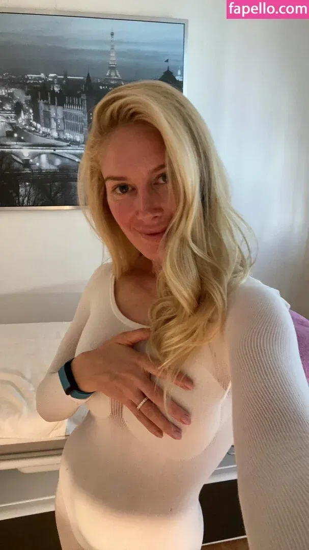 Heidi Montag Onlyfans Photo Gallery 