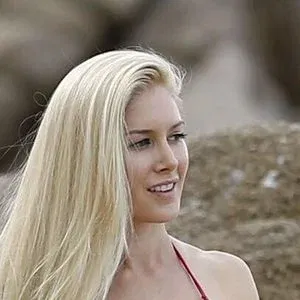 Heidi Montag Onlyfans Photo Gallery 