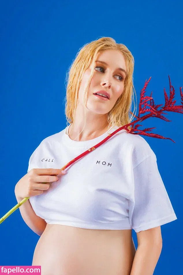 Heidi Montag Onlyfans Photo Gallery 