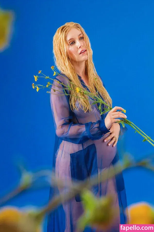 Heidi Montag Onlyfans Photo Gallery 