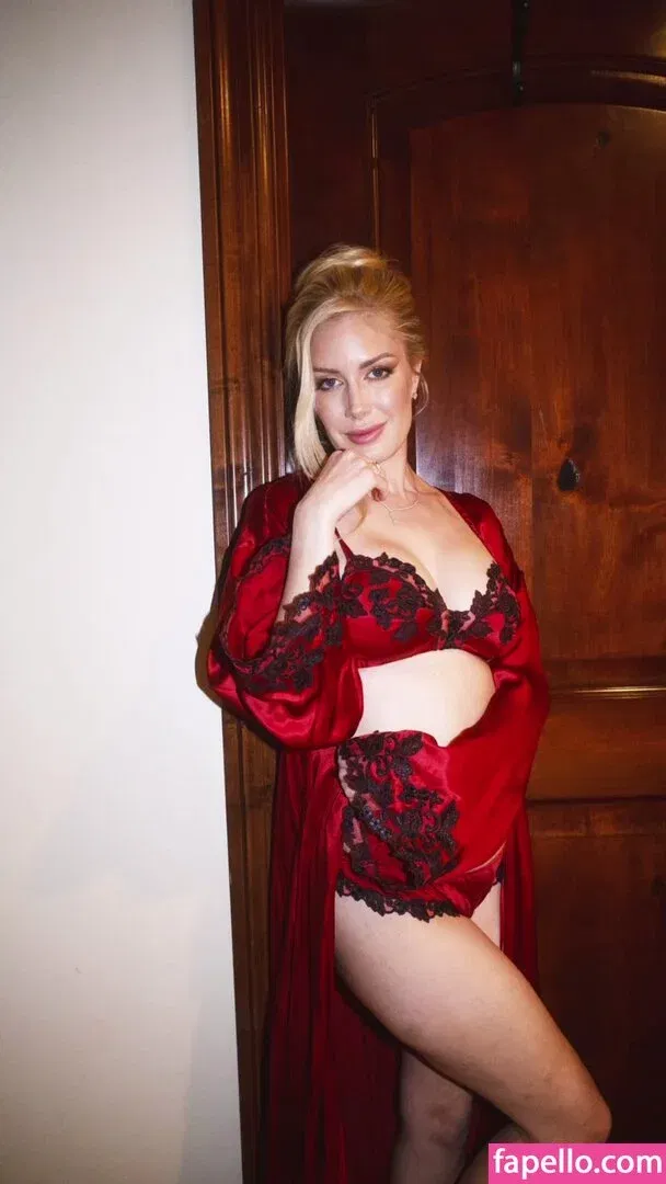 Heidi Montag Onlyfans Photo Gallery 