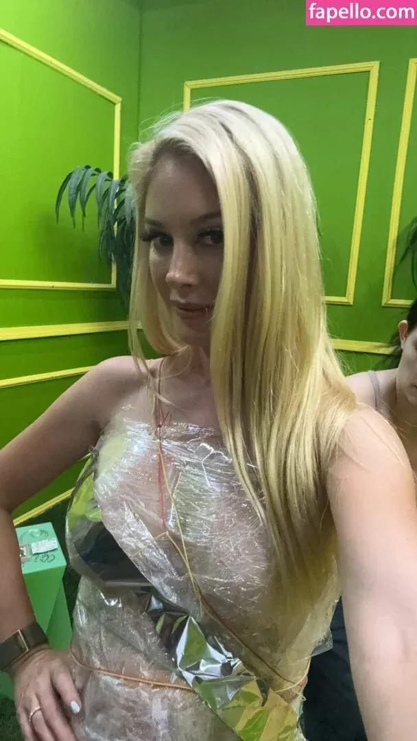 Heidi Montag Onlyfans Photo Gallery 