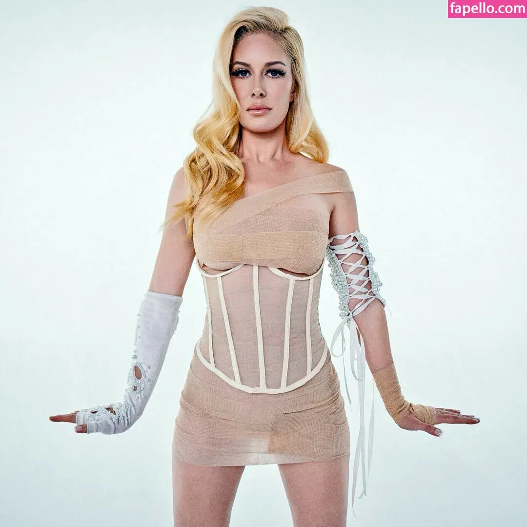 Heidi Montag Onlyfans Photo Gallery 