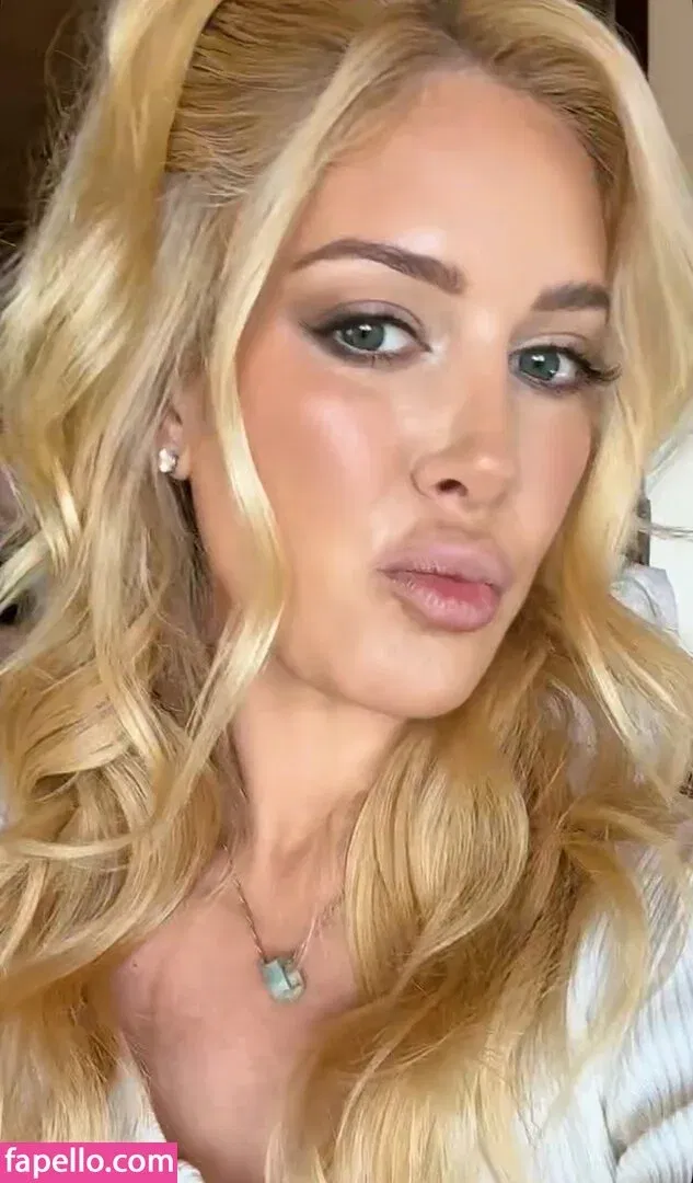 Heidi Montag Onlyfans Photo Gallery 