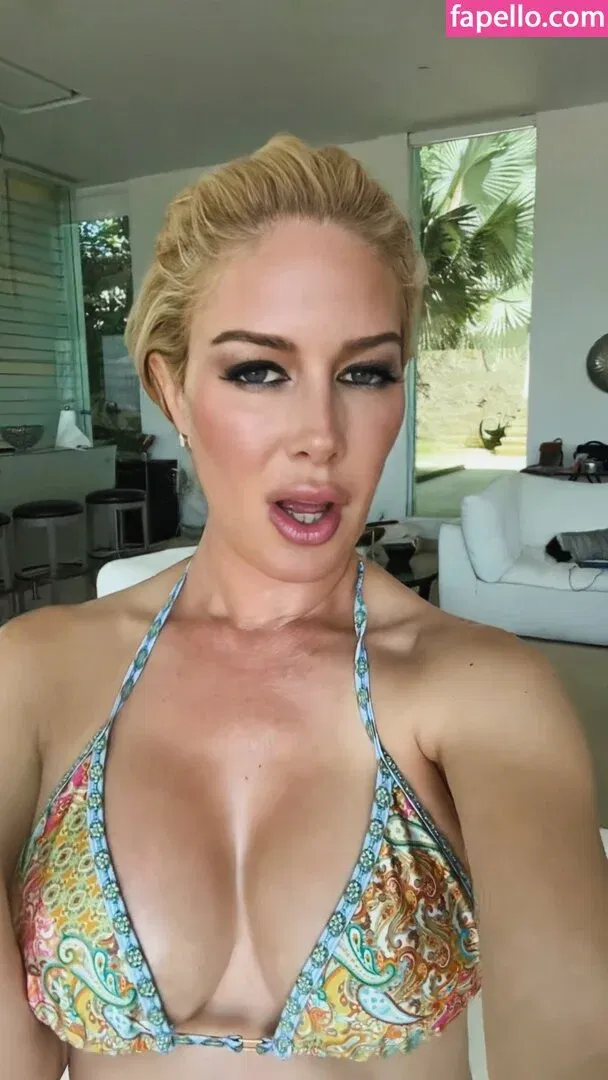Heidi Montag Onlyfans Photo Gallery 