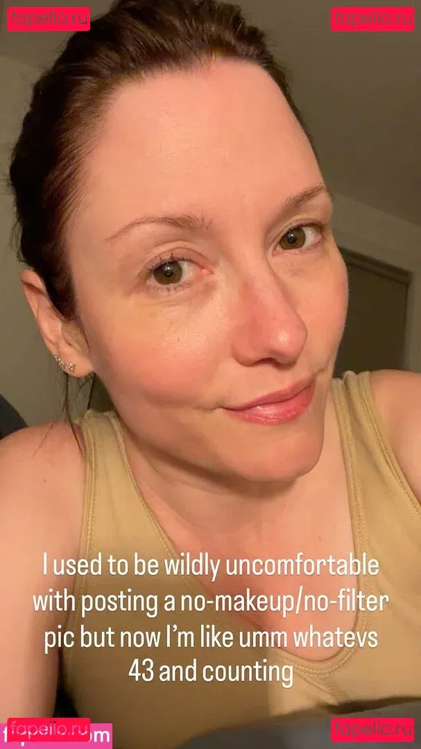 Chyler Leigh Onlyfans Photo Gallery 