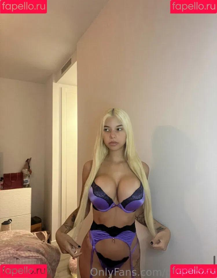 Patty-cakes Onlyfans Photo Gallery 