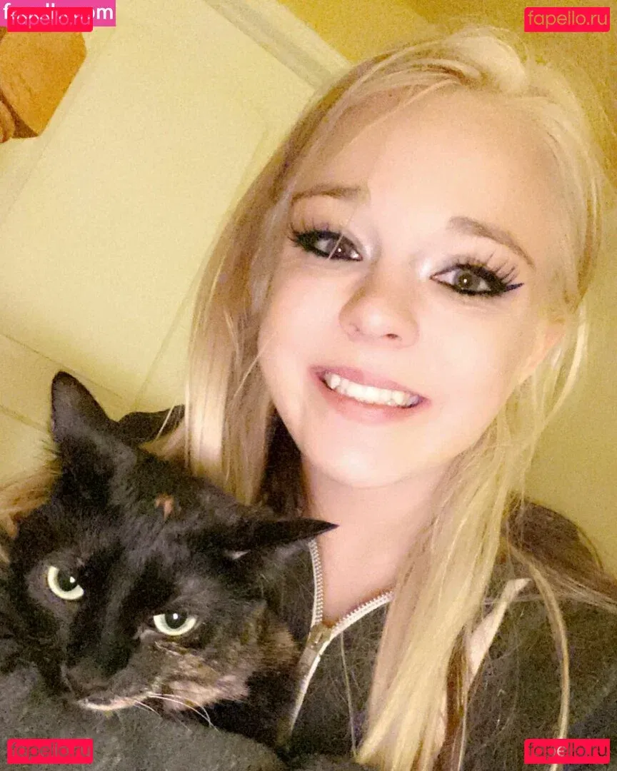 Blondiewondie Onlyfans Photo Gallery 