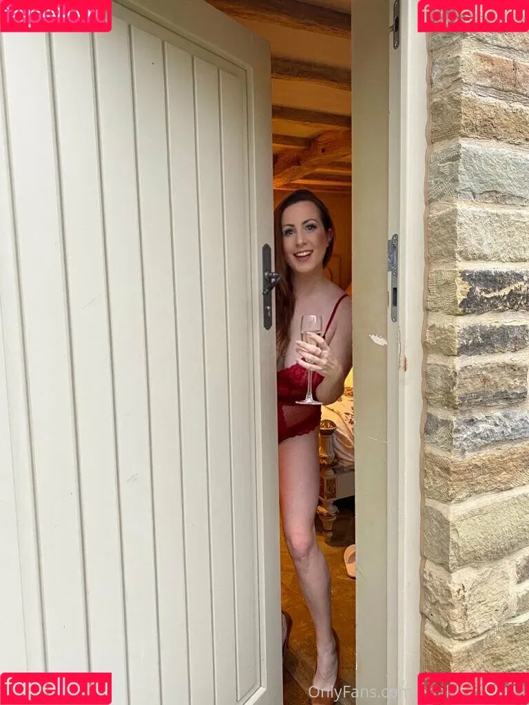 englishrosie21 Onlyfans Photo Gallery 