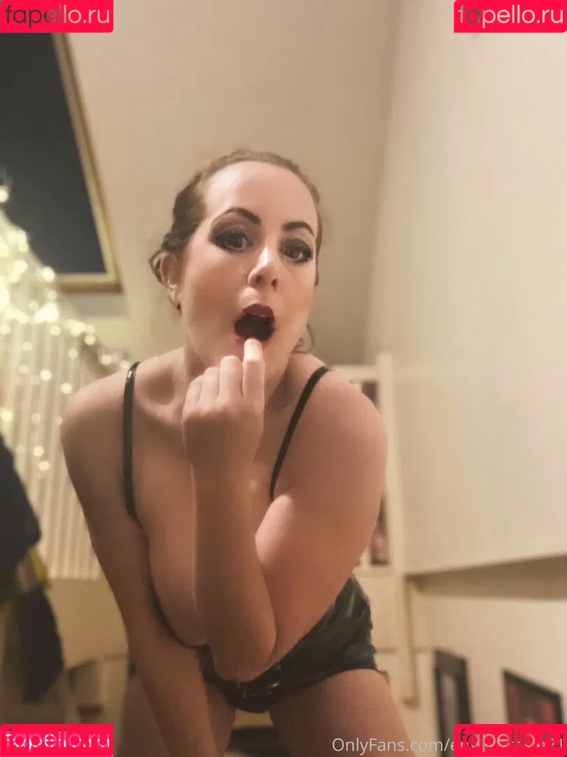 englishrosie21 Onlyfans Photo Gallery 