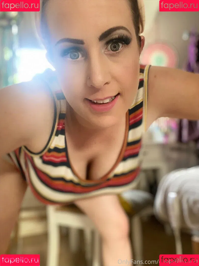 englishrosie21 Onlyfans Photo Gallery 
