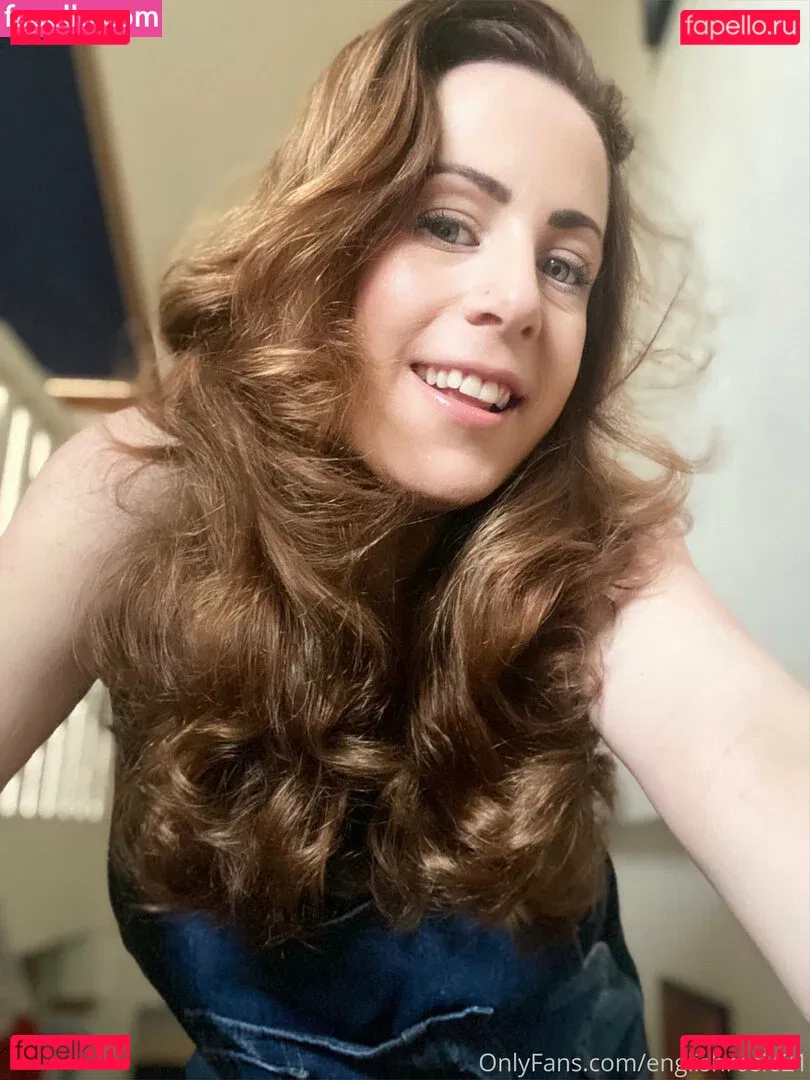 englishrosie21 Onlyfans Photo Gallery 