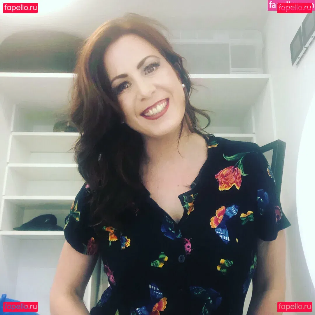 englishrosie21 Onlyfans Photo Gallery 