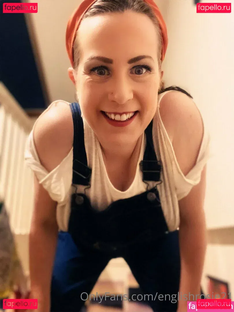 englishrosie21 Onlyfans Photo Gallery 
