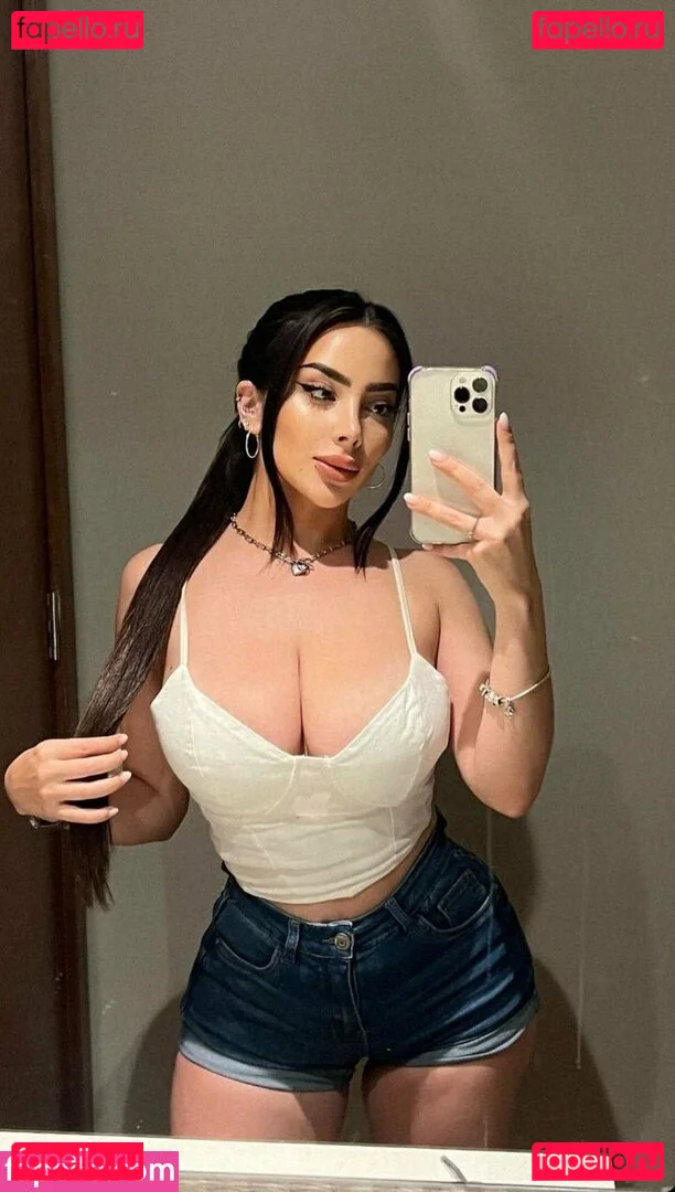 Vaimonroe Onlyfans Photo Gallery 