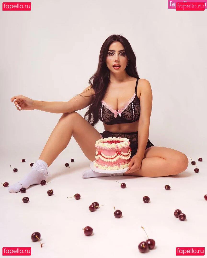 Vaimonroe Onlyfans Photo Gallery 