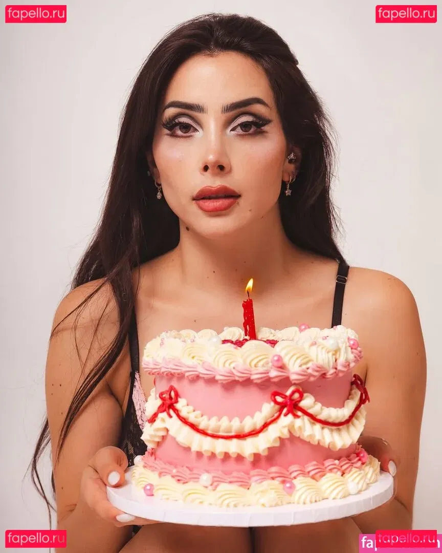 Vaimonroe Onlyfans Photo Gallery 