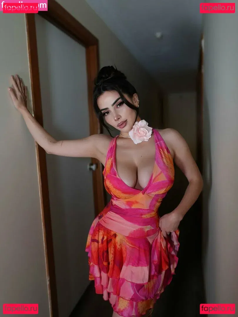 Vaimonroe Onlyfans Photo Gallery 