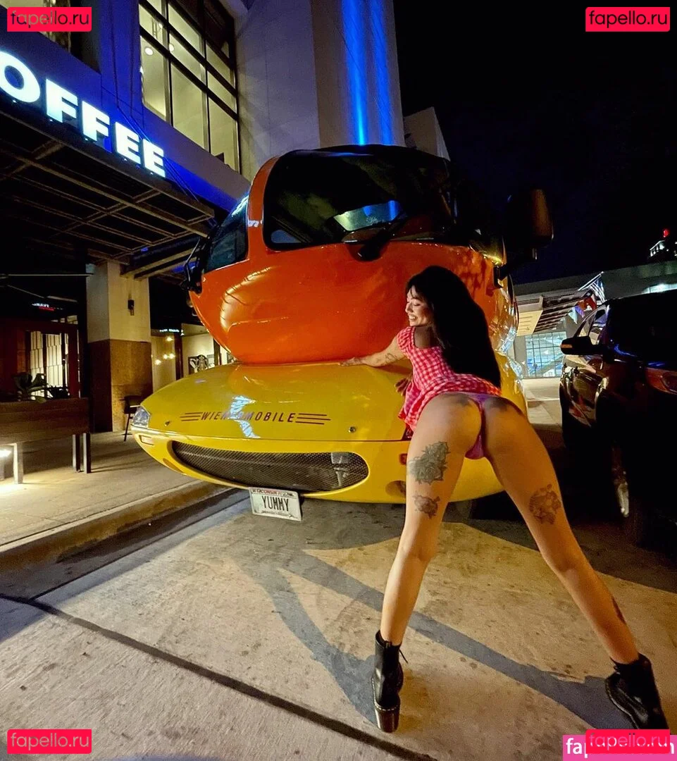 Reyna Morena Onlyfans Photo Gallery 