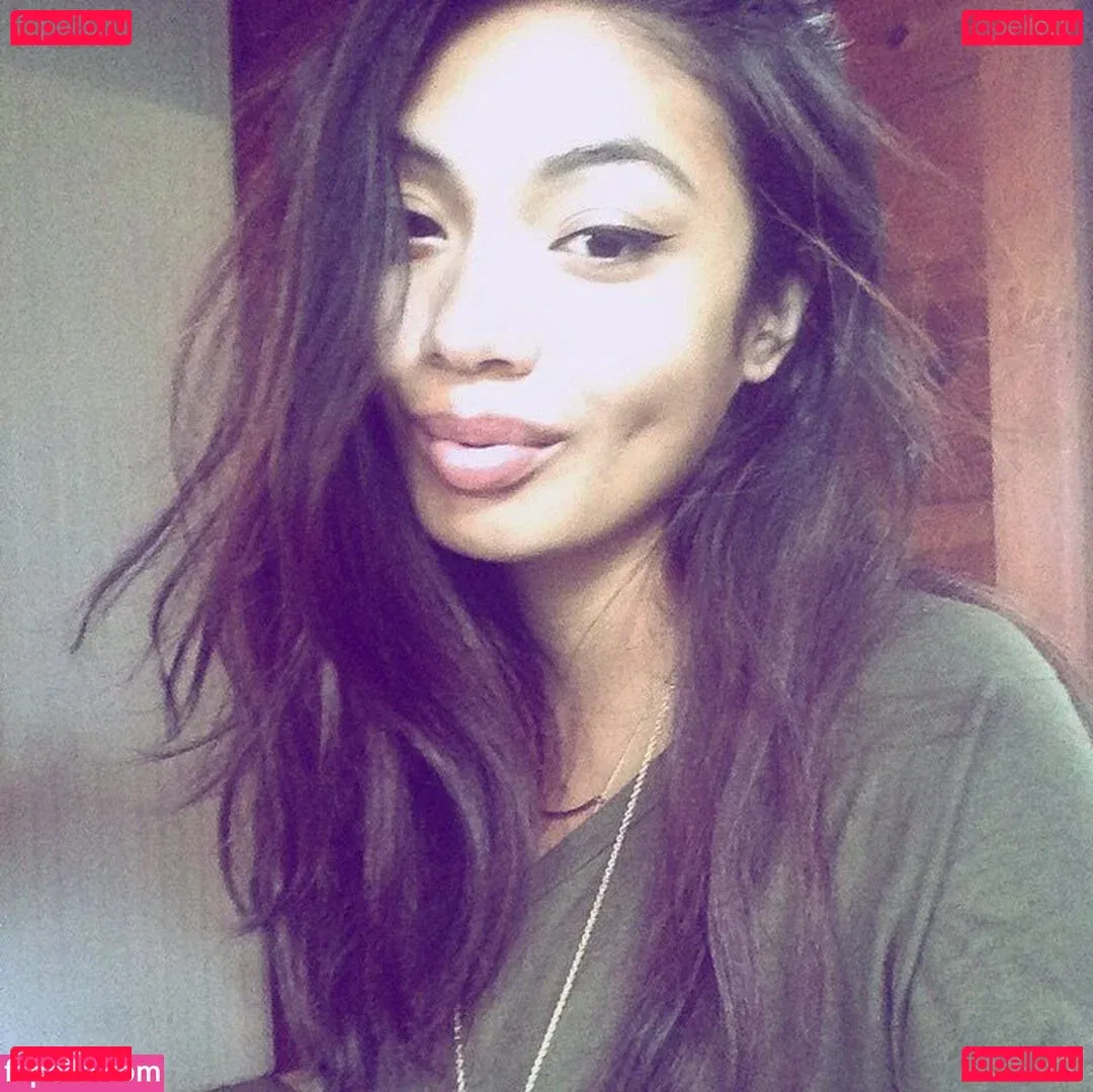 Reyna Morena Onlyfans Photo Gallery 