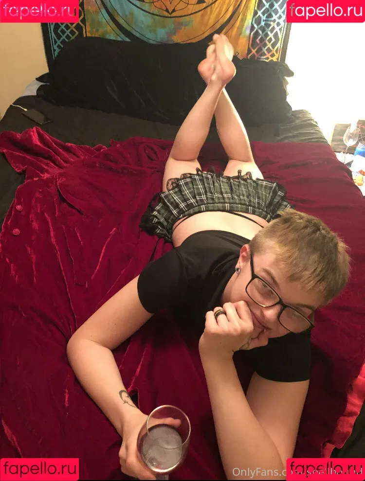 Spellbound Onlyfans Photo Gallery 