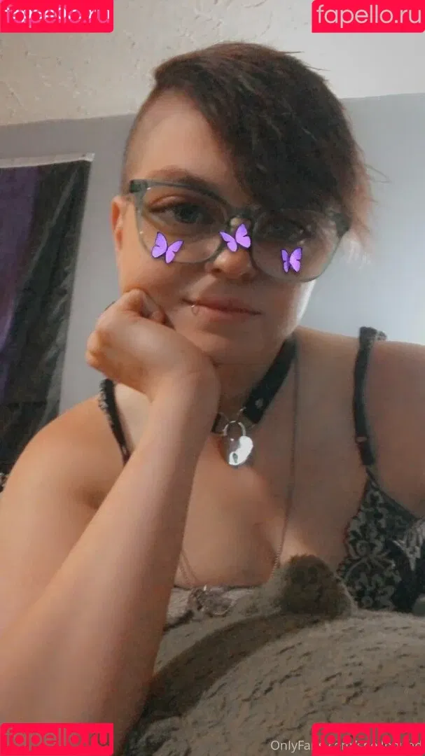 Spellbound Onlyfans Photo Gallery 