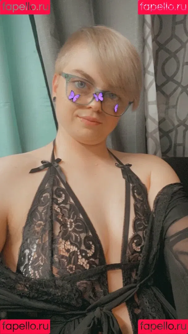 Spellbound Onlyfans Photo Gallery 