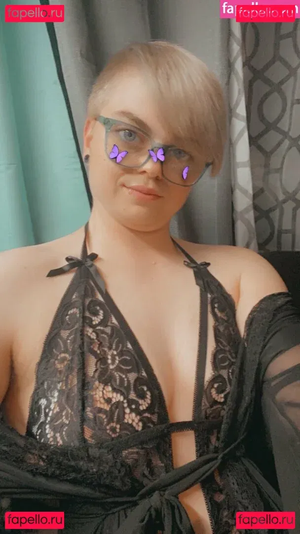 Spellbound Onlyfans Photo Gallery 