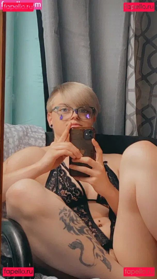 Spellbound Onlyfans Photo Gallery 