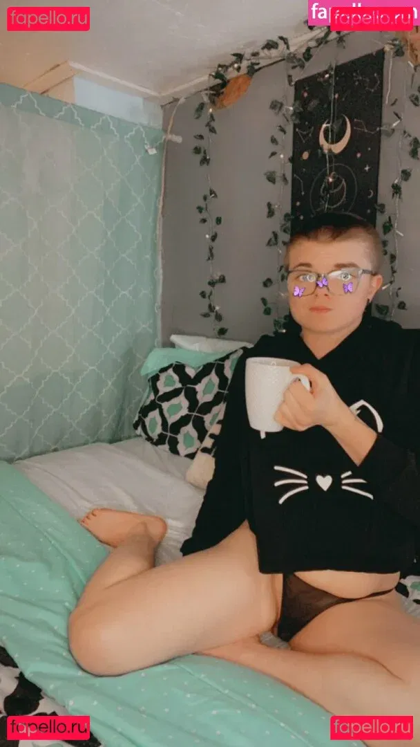 Spellbound Onlyfans Photo Gallery 