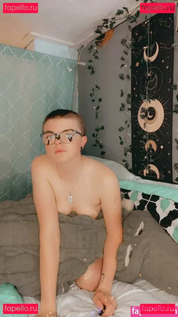 Spellbound Onlyfans Photo Gallery 