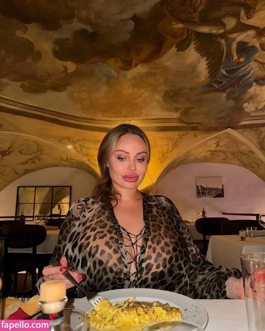 Tanya Fogelman Onlyfans Photo Gallery 