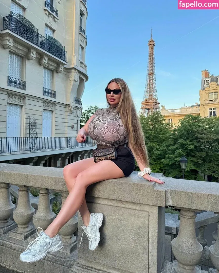 Tanya Fogelman Onlyfans Photo Gallery 