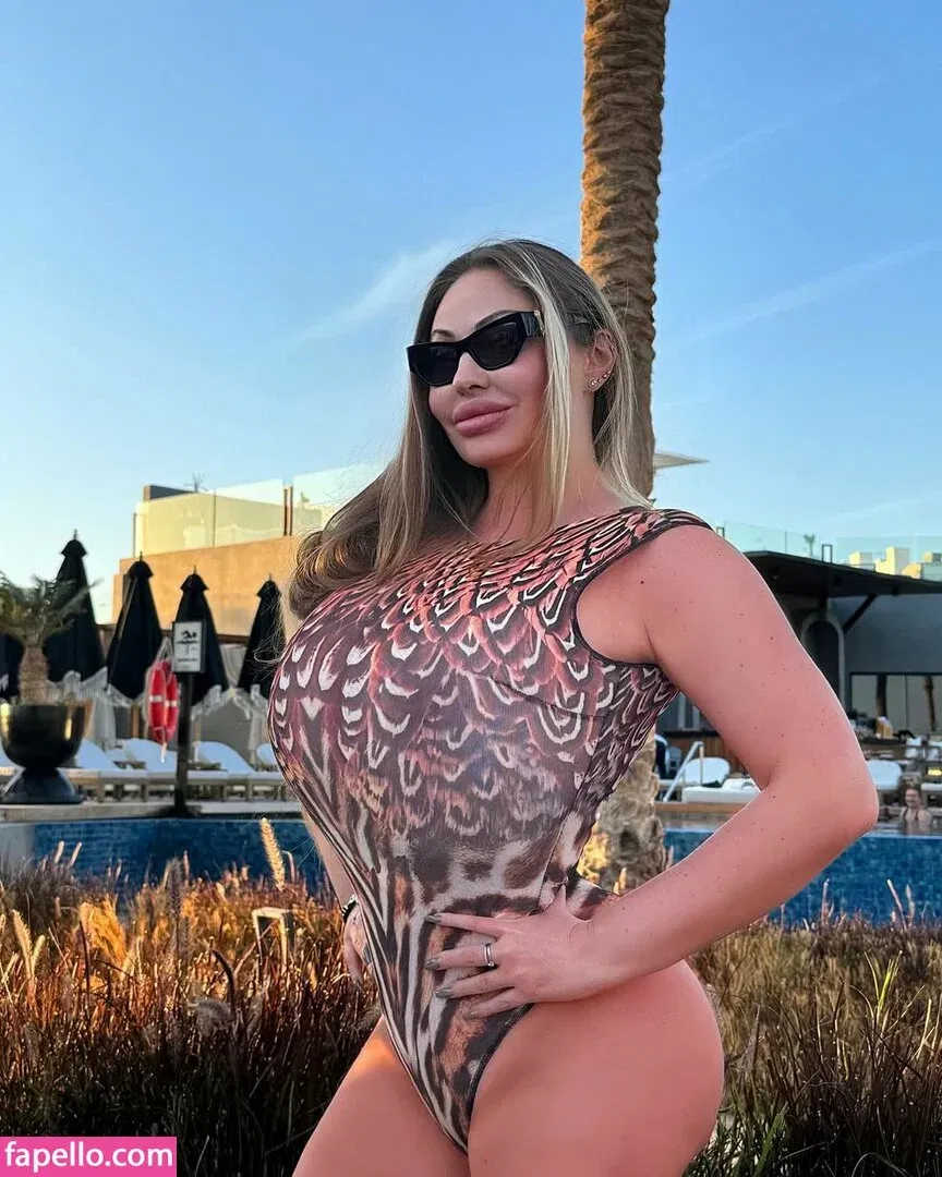 Tanya Fogelman Onlyfans Photo Gallery 