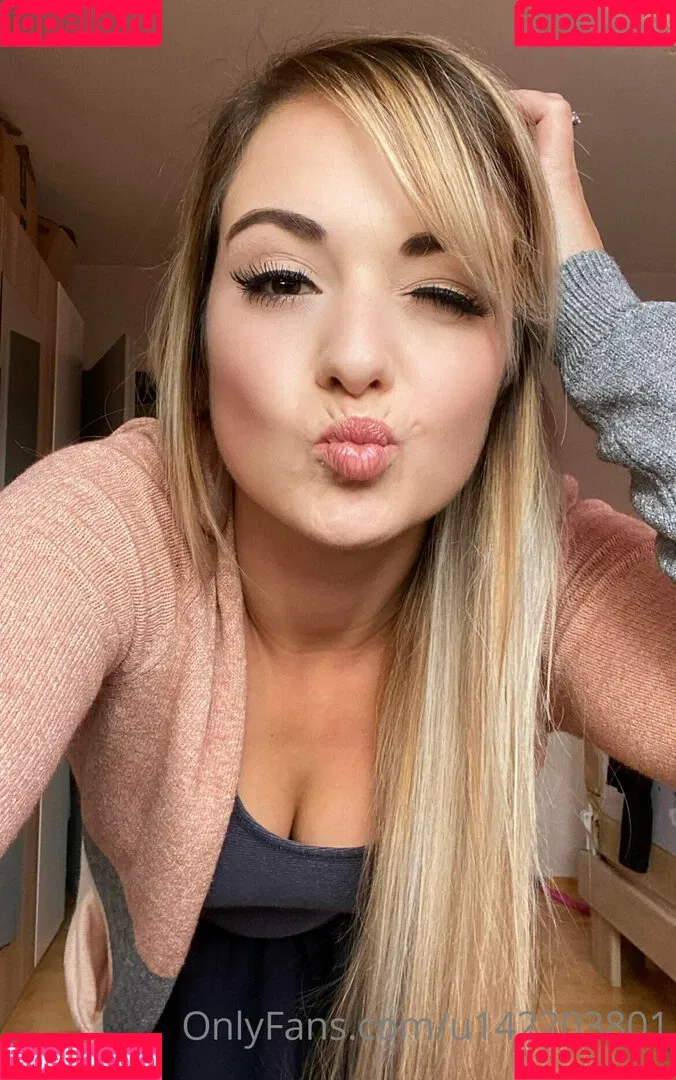 misspenny93 Onlyfans Photo Gallery 