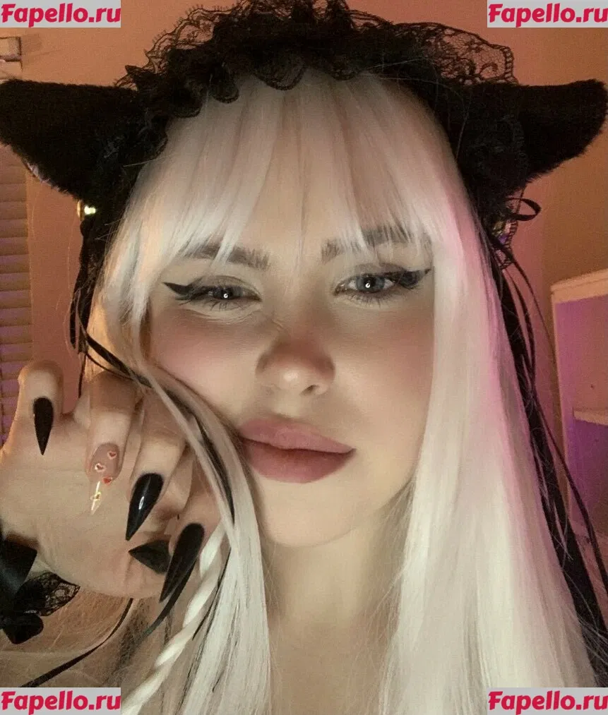 sinnnsro Onlyfans Photo Gallery 