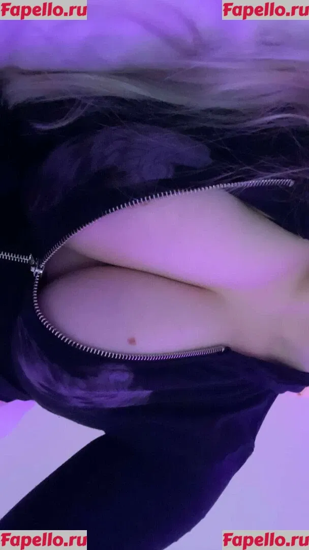 sinnnsro Onlyfans Photo Gallery 