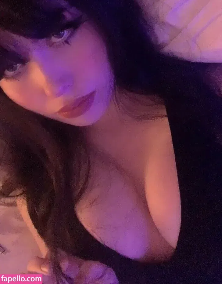 sinnnsro Onlyfans Photo Gallery 