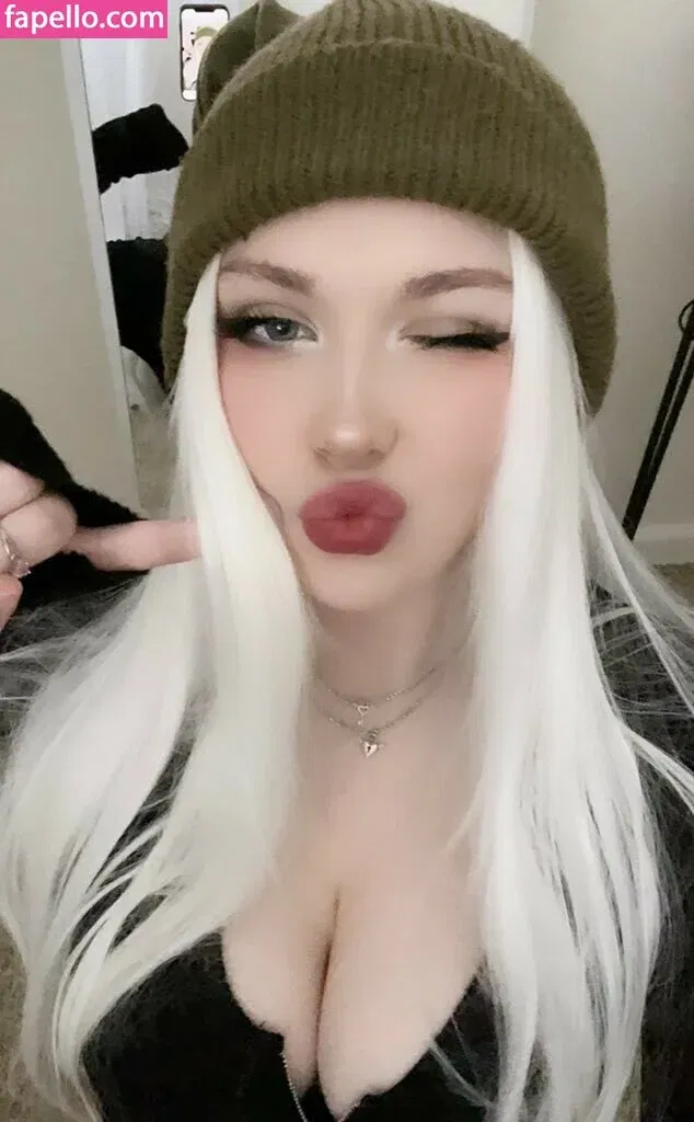 sinnnsro Onlyfans Photo Gallery 