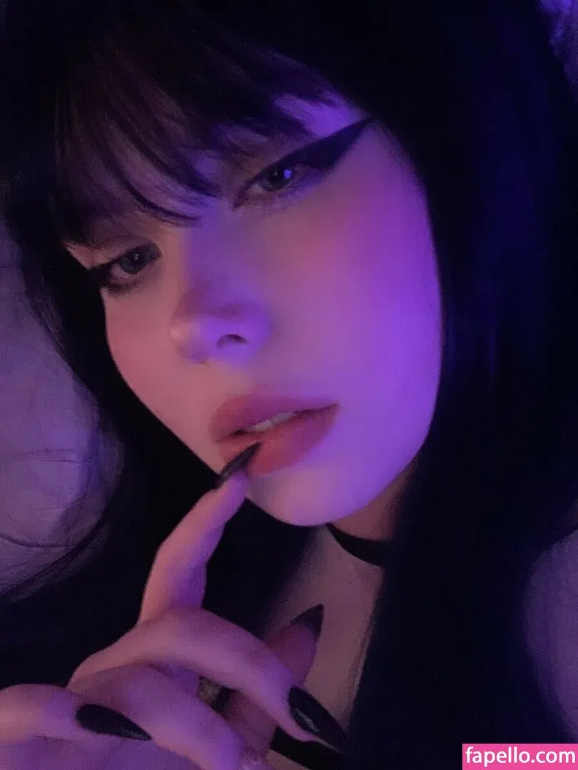 sinnnsro Onlyfans Photo Gallery 