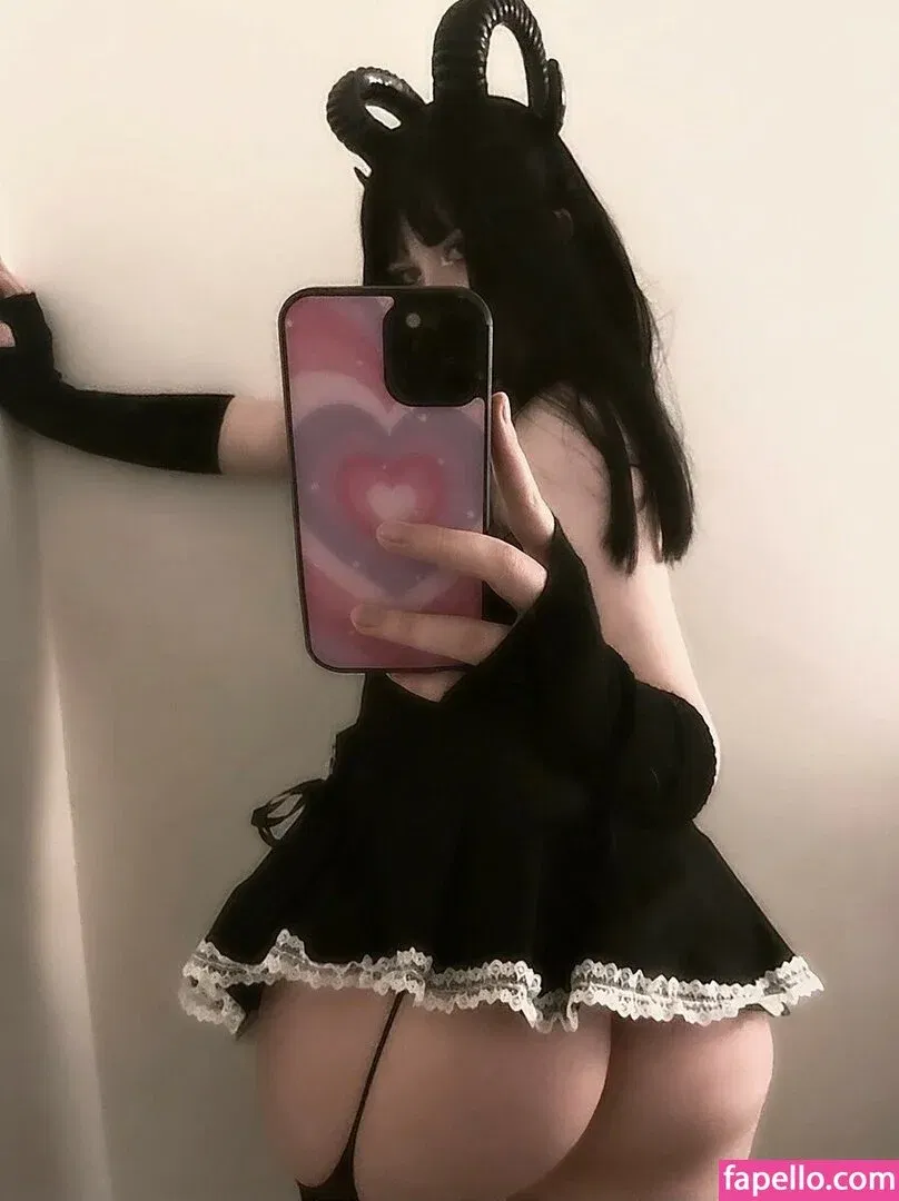 sinnnsro Onlyfans Photo Gallery 