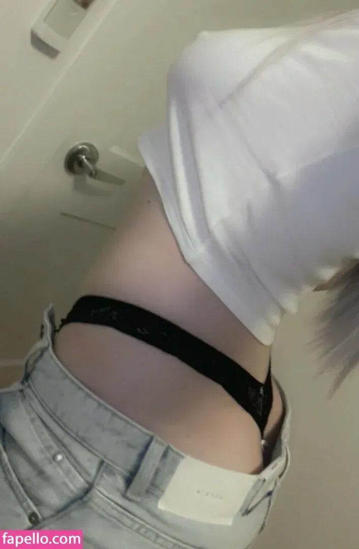 sinnnsro Onlyfans Photo Gallery 